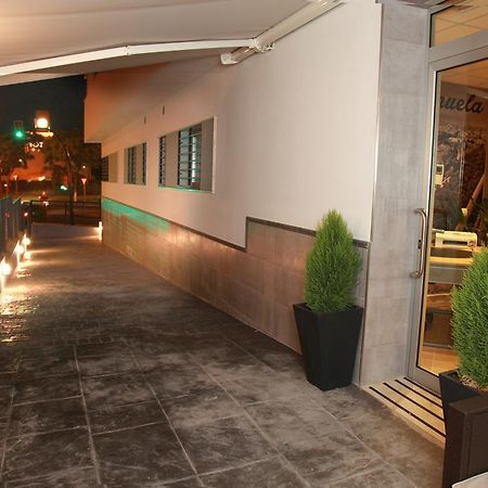 Hostal Dona Manuela Málaga Extérieur photo