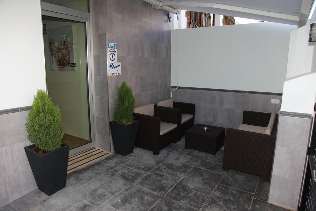 Hostal Dona Manuela Málaga Extérieur photo